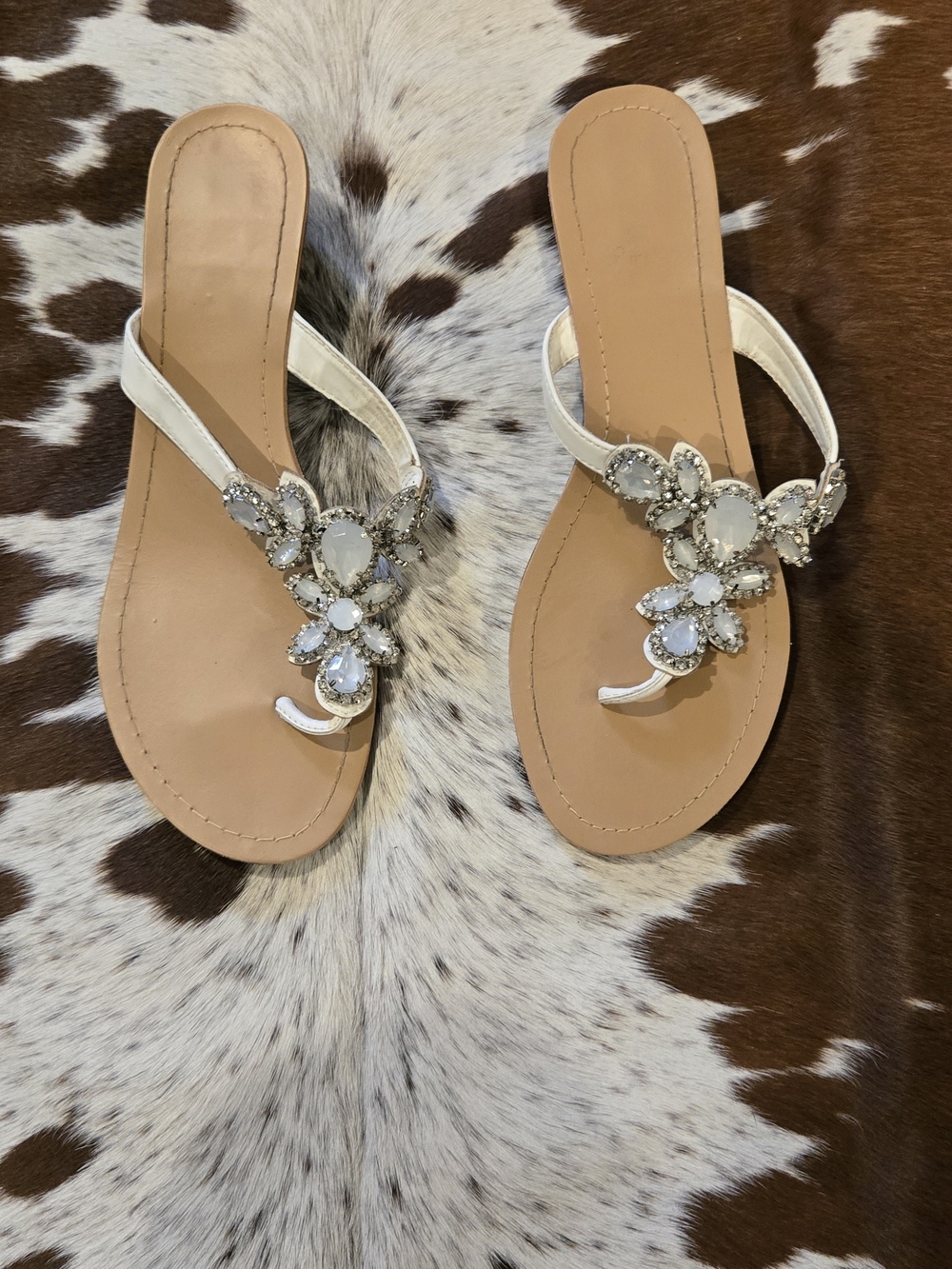 Madeline Stuart White Jeweled Flower Toe-Post Sandals